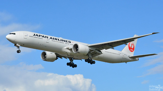 Japan Airlines 🇯🇵 Boeing 777-300 JA731J