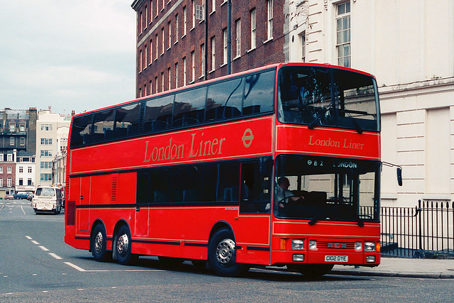 London Coaches ML2