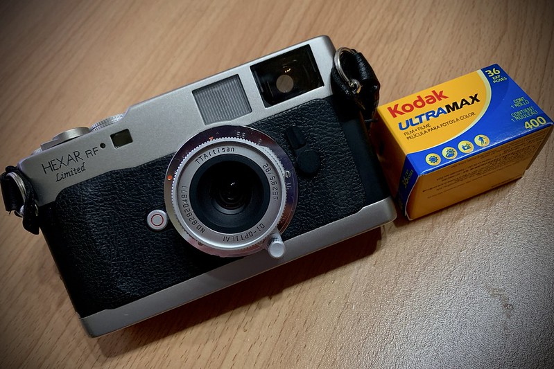 KONICA HEXAR RF+TTArtisan M28mm F5 6+Kodak ULTRAMAX400