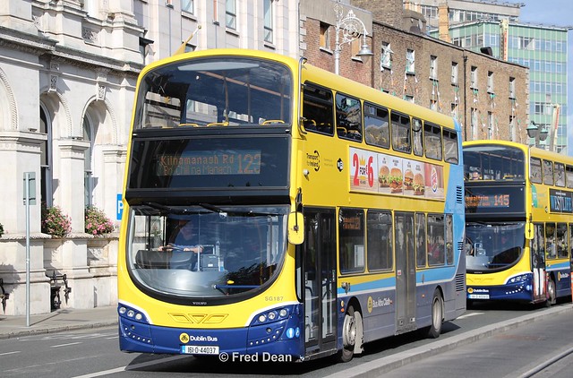 Dublin Bus SG 187 (161-D-44037).