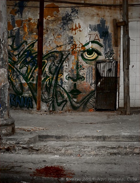 Eye see you. Mural, Havana.