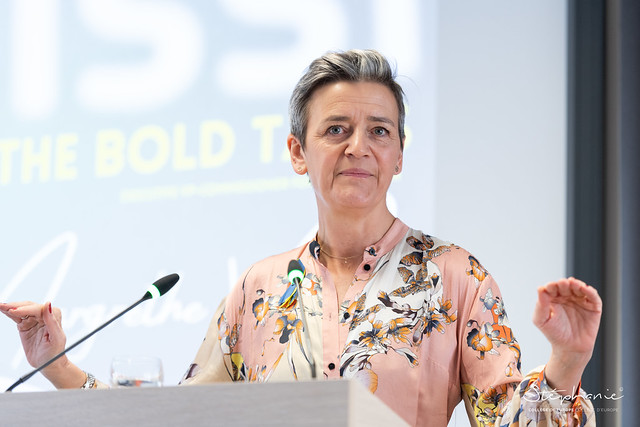 Discussion with Ms Margrethe VESTAGER, European Commissioner for Competition.25 March 2022