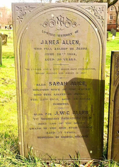 Family Memorial To Service Number, 2730, Private, James William George Allen, D. Company, 7th (Robin Hoods) Battalion, Sherwood Foresters, Notts. & Derby Regiment And His Parents, James Allen And Sarah Alice Allen.