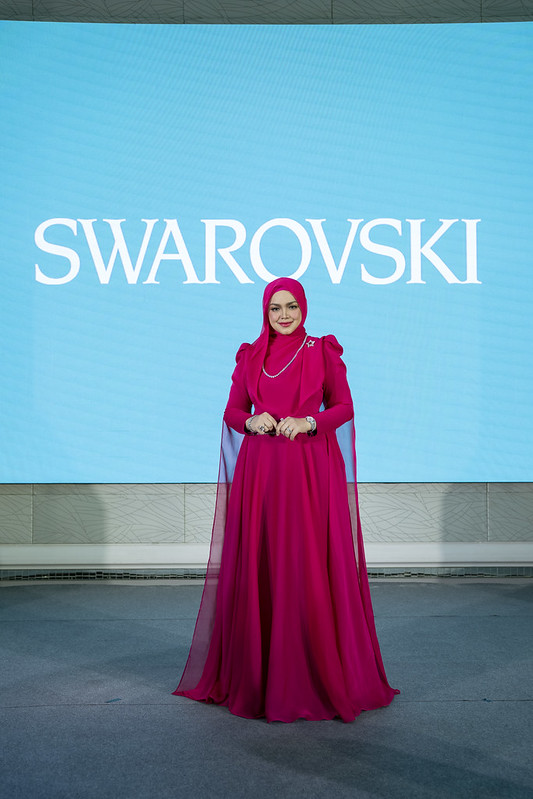Swarovski_Ds Siti Nurhaliza - Photo Op I