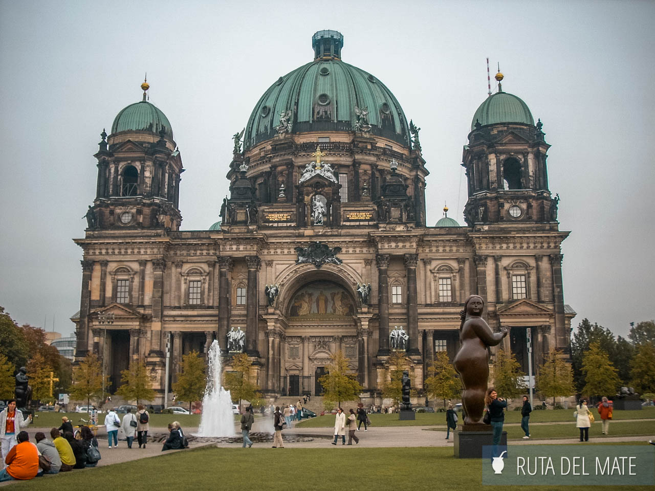 Catedral de Berlín por fuera, un imprescindible que ver en Berlín en 2 días