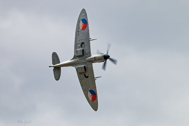 Spitfire Mk.IX (PH-OUQ)