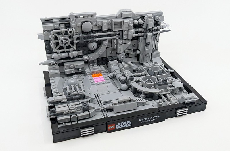 75329: Death Star Trench Run Diorama Review