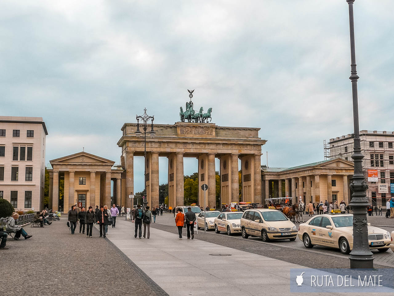 Puerta de Brandeburgo - Qué hacer y qué ver en Berlín en 2 días.