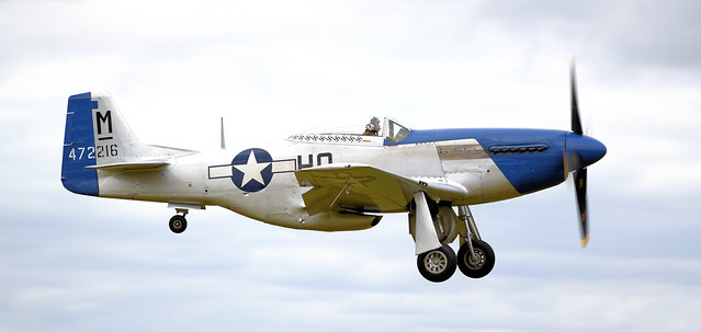 North American P-51D Mustang 472216 G-BIXL Miss Helen USAAF 44-722164