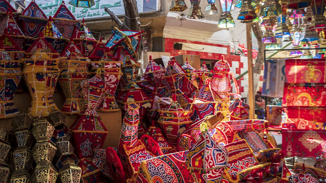 Khayamia cloth lanterns at El-Sayeda Zeinab Ramadan market