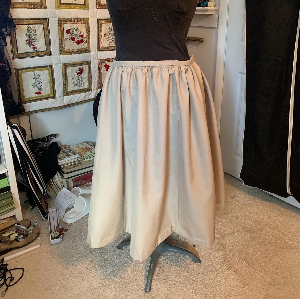 Hobbit skirt | Updated hobbit skirt | queenmaab | Flickr