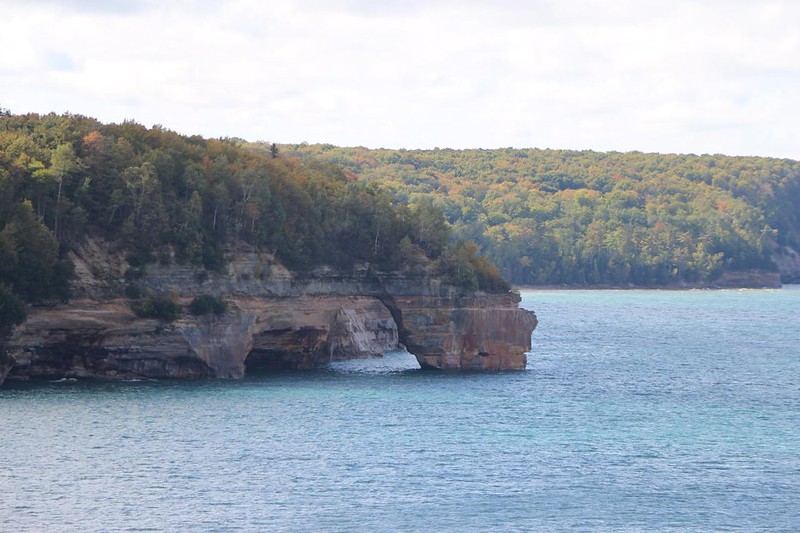 Zoomed-in view of Lovers Leap, the impressive natural bridge and arch in Pictured Rocks National Lakeshore