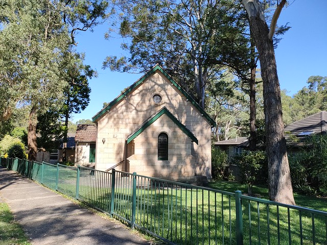 Holy Trinity Anglican Church, 46 Beaconsfield Road, Chatswood West, NSW