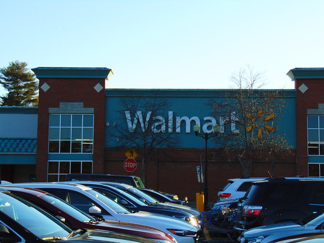 Walmart (Avon, Connecticut)