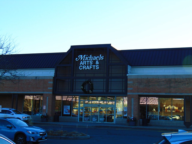 Michael's (Avon, Connecticut)