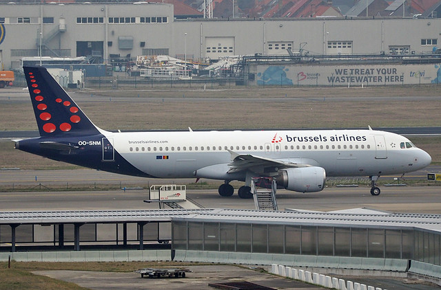 Airbus A320-214 OO-SNM Brussels Airlines                       o-snmF