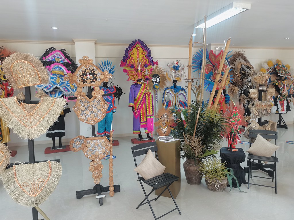 ati-atihan gallery and costumes