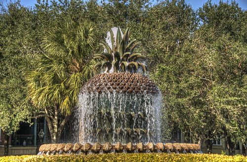 pineapple water fountain waterfront park charleston southcarolina 2016 201611 20161119 travel nikon d800 photomatix hdr best yellow green color palmtree trees garden art publicart thesouth architecture landmark outdoor concrete palm usa photo photography sphere geometry pdsc6152x5