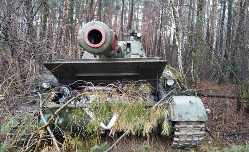abandoned_russian_tank