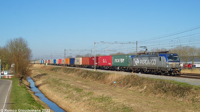 03/03/22 - PKP Cargo EU46-513 - Zaltbommel