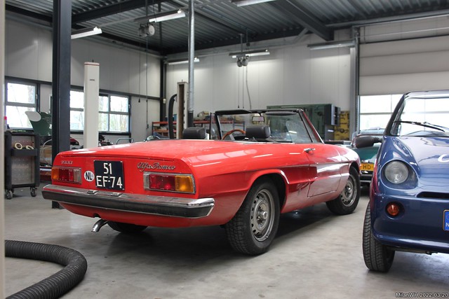 Alfa Romeo Spider S2 1.6 1975 (51-EF-74)