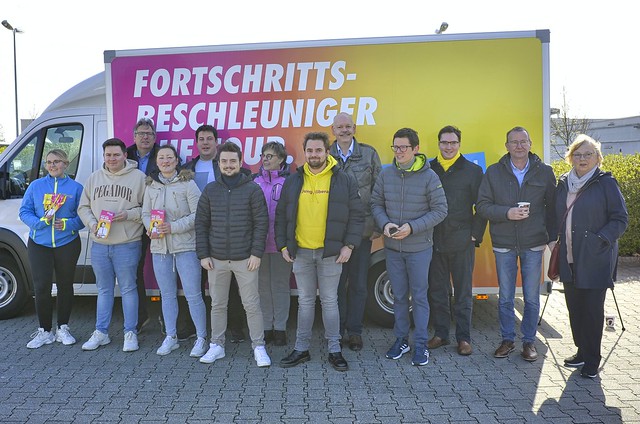 Tourbus NRW-FDP und JuLis in Eschweiler