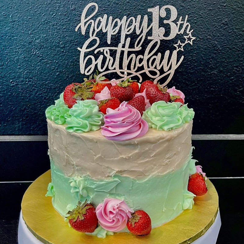 Cake by D'Luxe Sweets