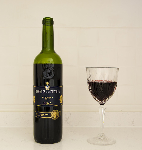 rioja. vino tinto español (spanish red wine)
