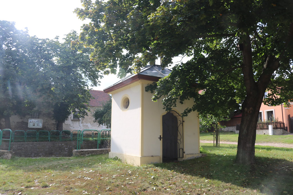 kaple sv. Jana Nepomuckého v Nechranici