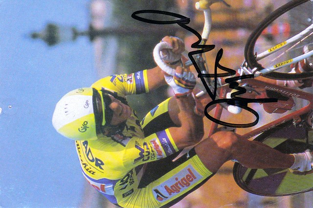 Greg LeMond souvenir post card personally signed 1992