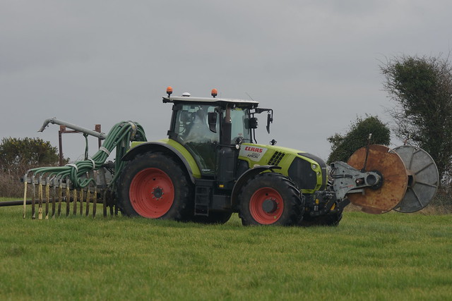 Claas Arion 660 Tractor with a Slurryquip Umbical Cord & Dribble Bar Spreading System