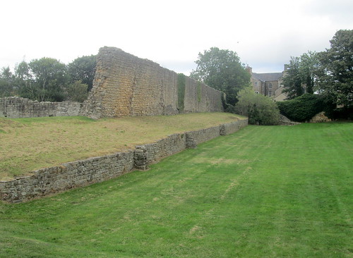 Barnard Castle Wall