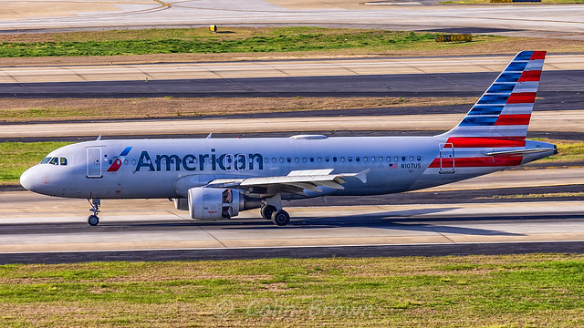 N107US - Airbus A320-214 - American Airlines