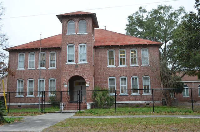Florida, Fort White, High School Building