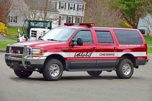 ct connecticut fire emergency apparatus truck ford excursion suv