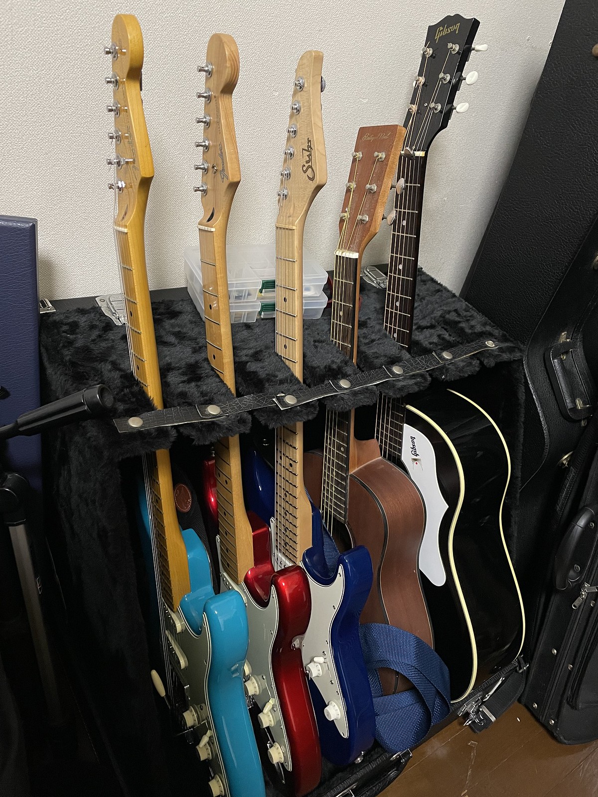 KC ギタースタンド 6本立て スタンドケース GSC150 (エレキギター、ベース、アコギ、クラシック用) ギター、ベース用パーツ、アクセサリー 