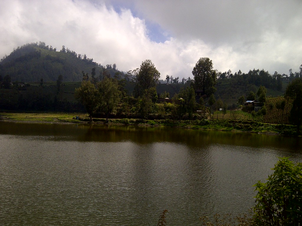 Flickr Ranu Lake Ranu Pani, volcanic lake at 2,114 meters altitude, st… | Flickr