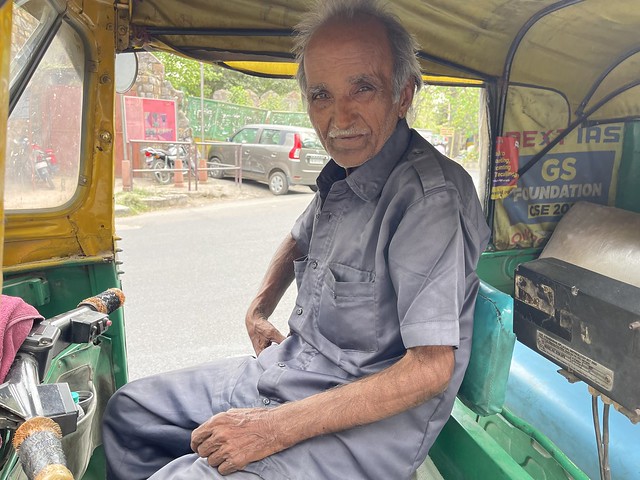 Mission Delhi - Hari Om, On the Road