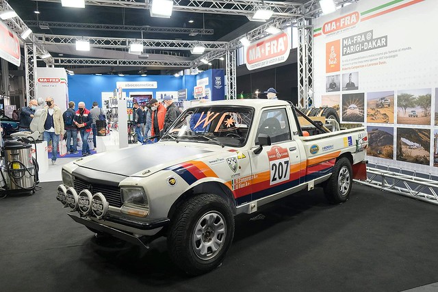 Peugeot 504 Pick-up Rally Raid