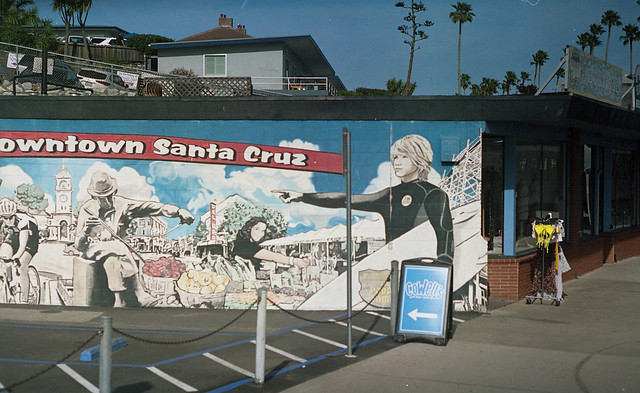 Welcome to downtown Santa Cruz - Boardwalk_250D_001