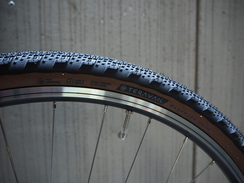 SURLY Cross Check Deore Grey Tire