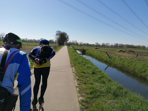 2022 Eerste Paasdag, 17 april, buiten skeeler-tocht IJssel kanaal