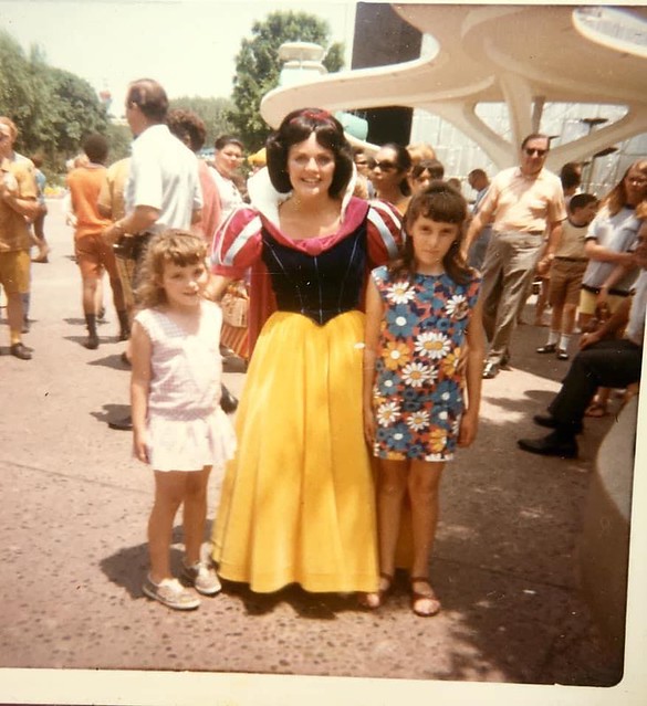 Walt Disney World 1971 Snow White Magic Kingdom