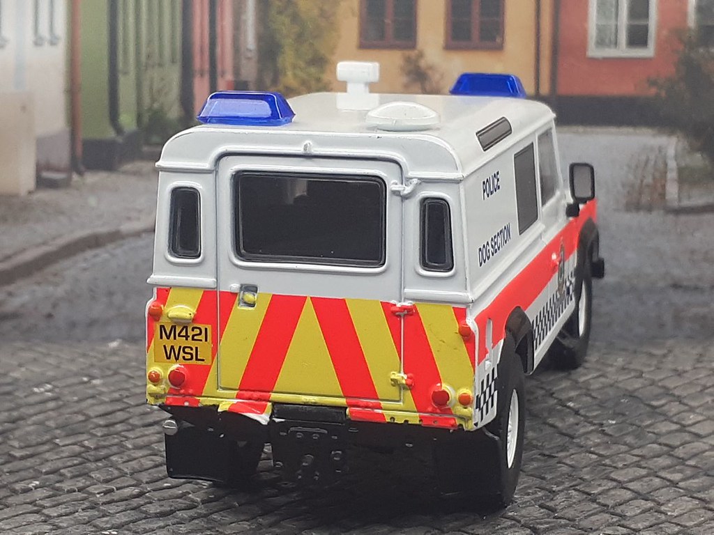 Land Rover Defender 110 Police – 1990