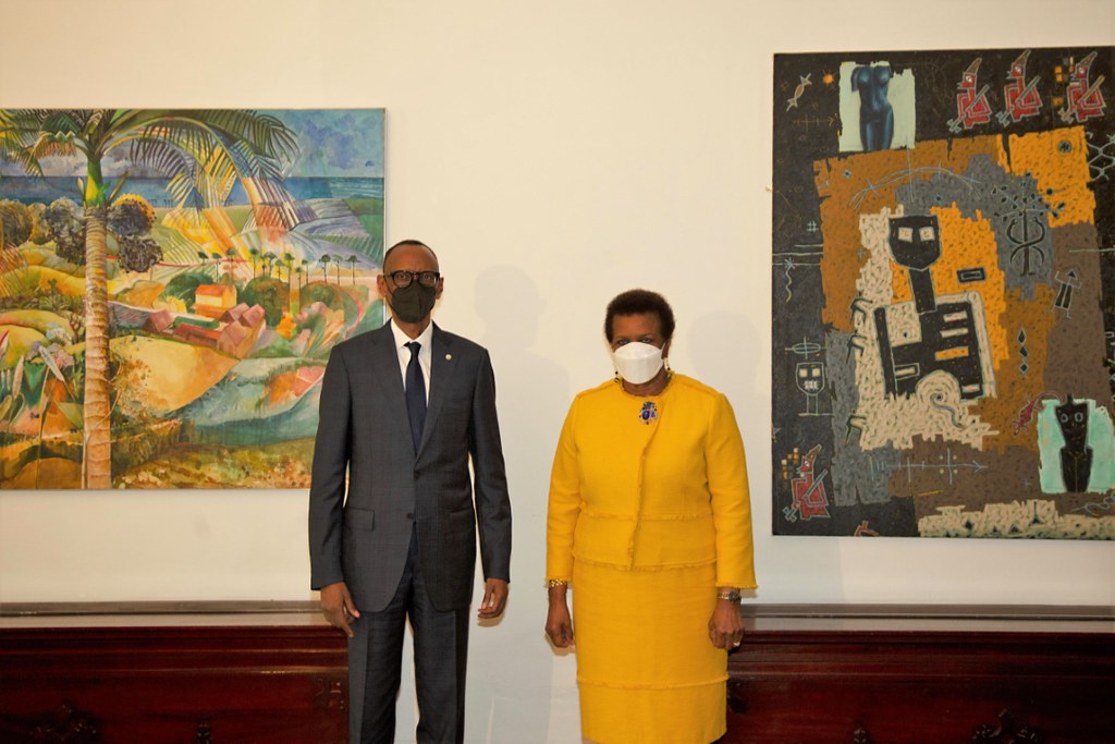 President of Rwanda visits State House (2)