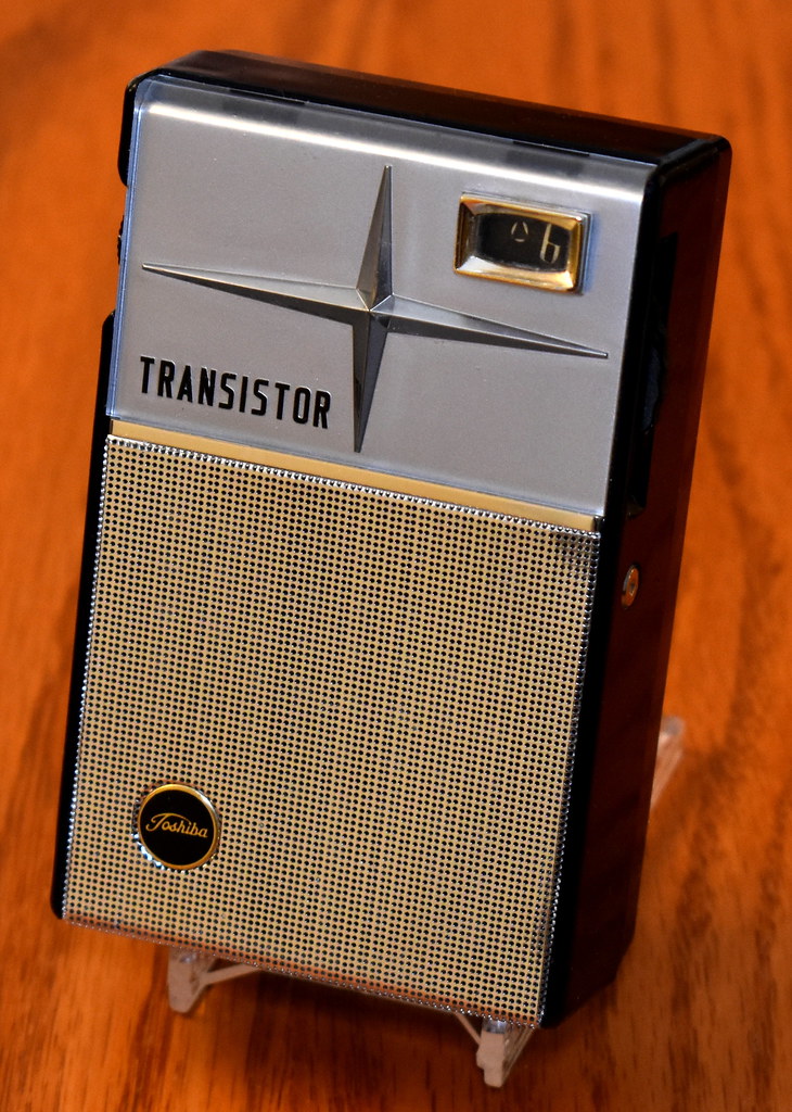 Vintage Toshiba Transistor Radio, Model 5TP-90, AM Band, 5… | Flickr