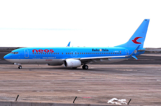 Boeing 737-86N I-NEOZ Neos