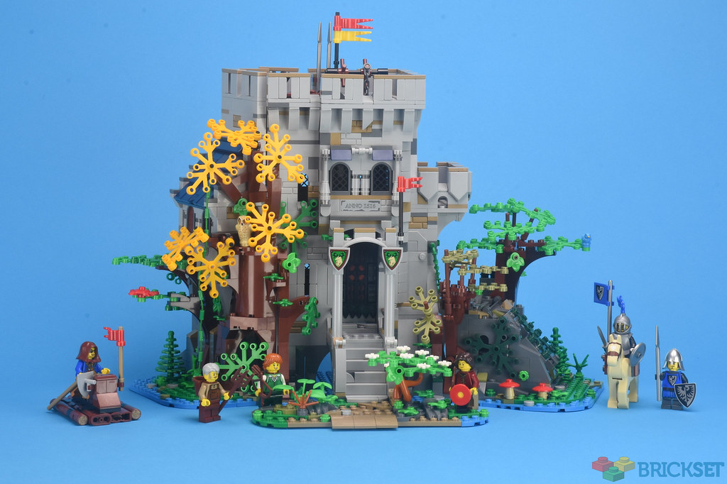 LEGO IDEAS - Castle of Lord Afol and the Black Knights