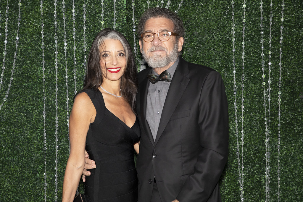 FAU President Gala 22-8945 | Tracey Handfinger and Bruce Han… | Flickr