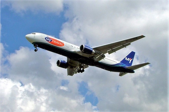 G-DIMB Boeing 767-300 @ London Gatwick, Jun 2004